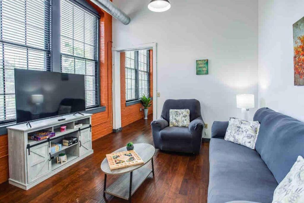 Apartamento Ny Style Centric Loft With King Bed By Park Av. Rochester Exterior foto