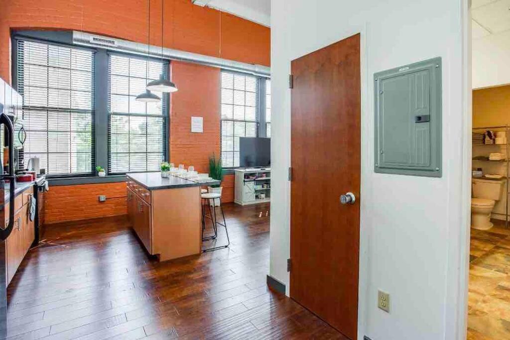 Apartamento Ny Style Centric Loft With King Bed By Park Av. Rochester Exterior foto